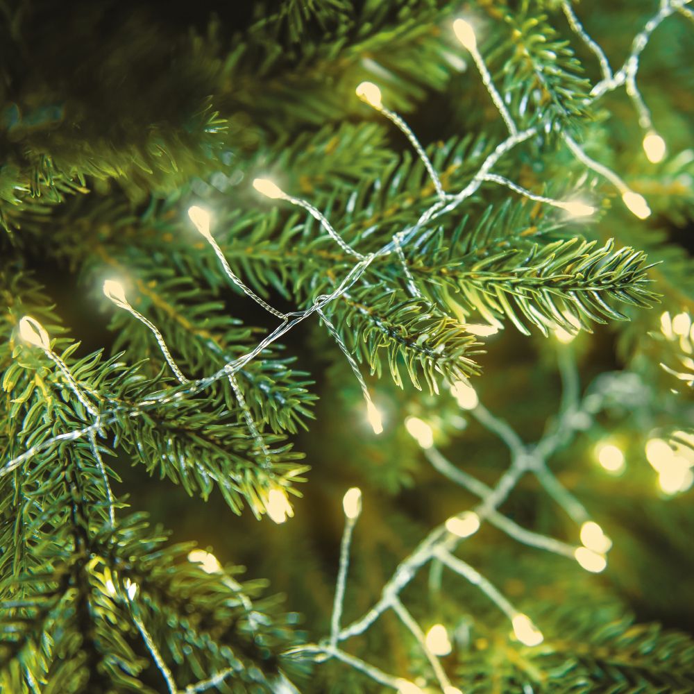 T�nd�rf�ny girland, ez�st k�bel, meleg feh�r, 700 LED, 7 m